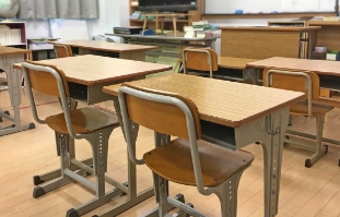 りょうこうセミナーの体験授業を行う教室の風景